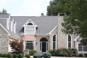 Picture of a beautiful house with an asphalt shingle roof.